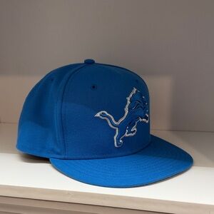Detroit lions hat 7 5/8 (new without tags)